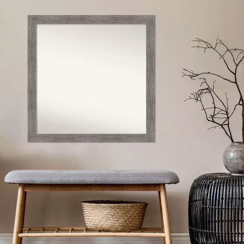Specchio da parete quadrato con cornice — 75 x 75 cm
