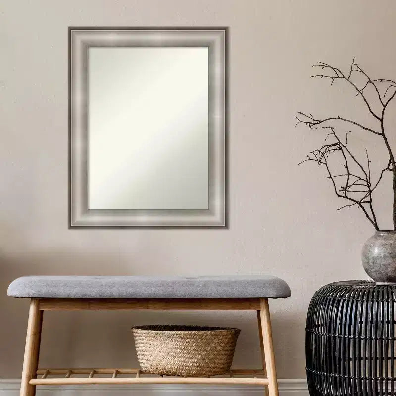 Specchio da parete con cornice rettangolare - Finitura argento spazzolato