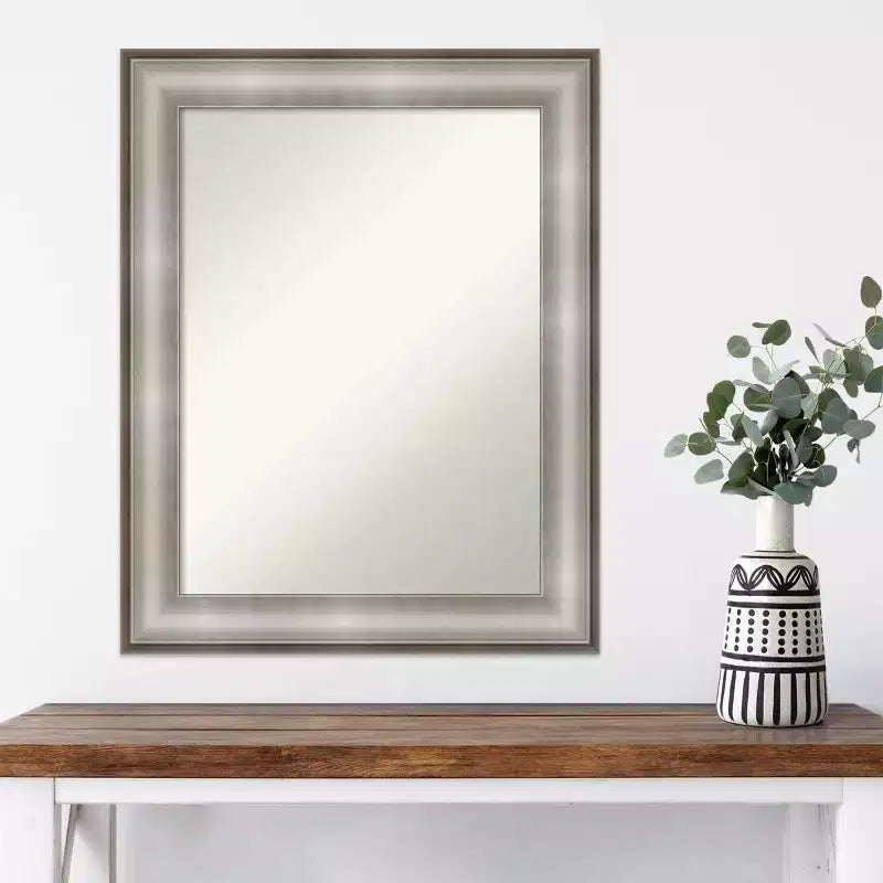 Specchio da parete con cornice rettangolare - Finitura argento spazzolato