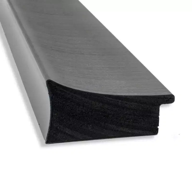 Specchio da parete rettangolare con cornice in peltro spazzolato — 42,75 x 31,75 pollici